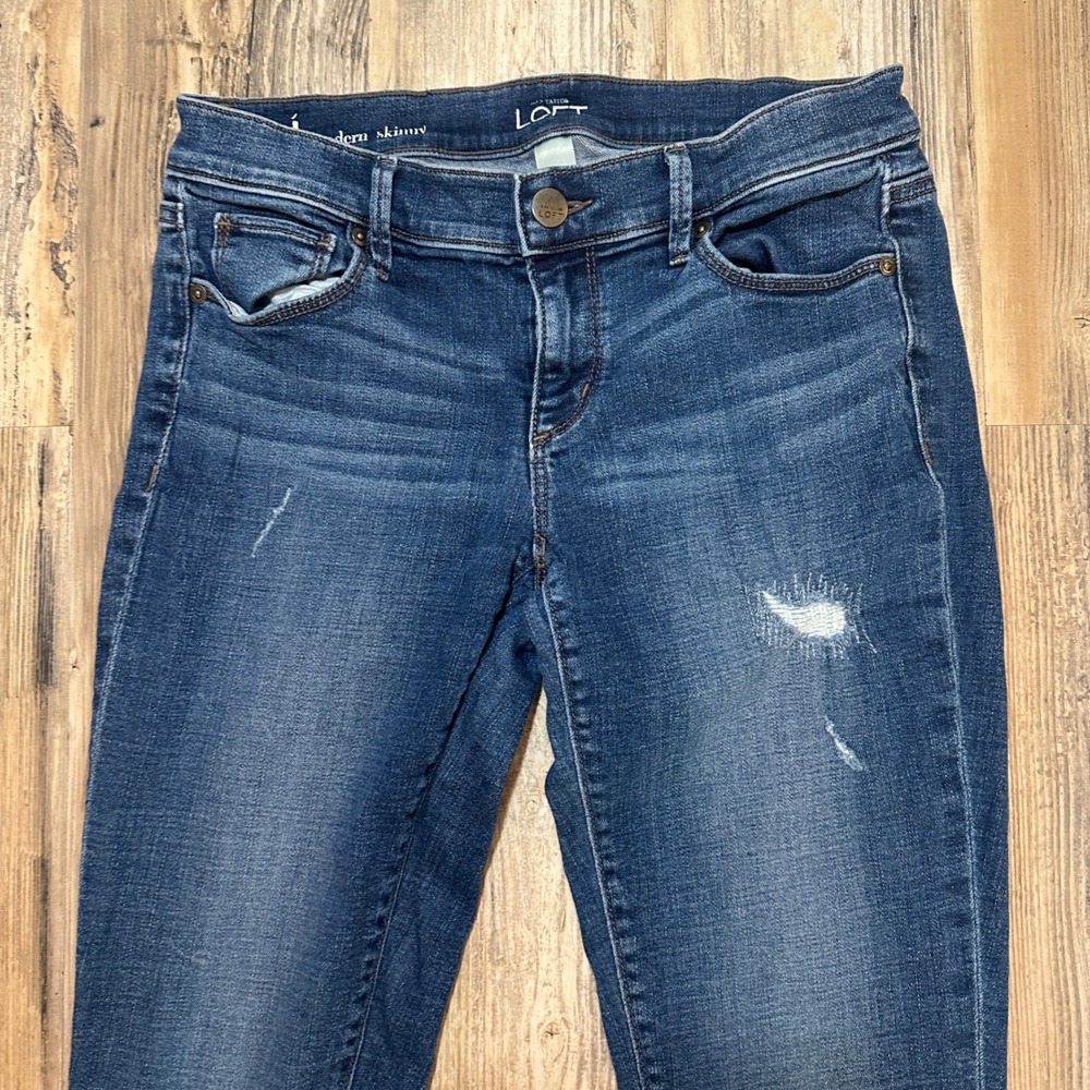 Ann Taylor Loft Modern Skinny Jeans Womens 4 Medium Wash Distressed Denim Blue